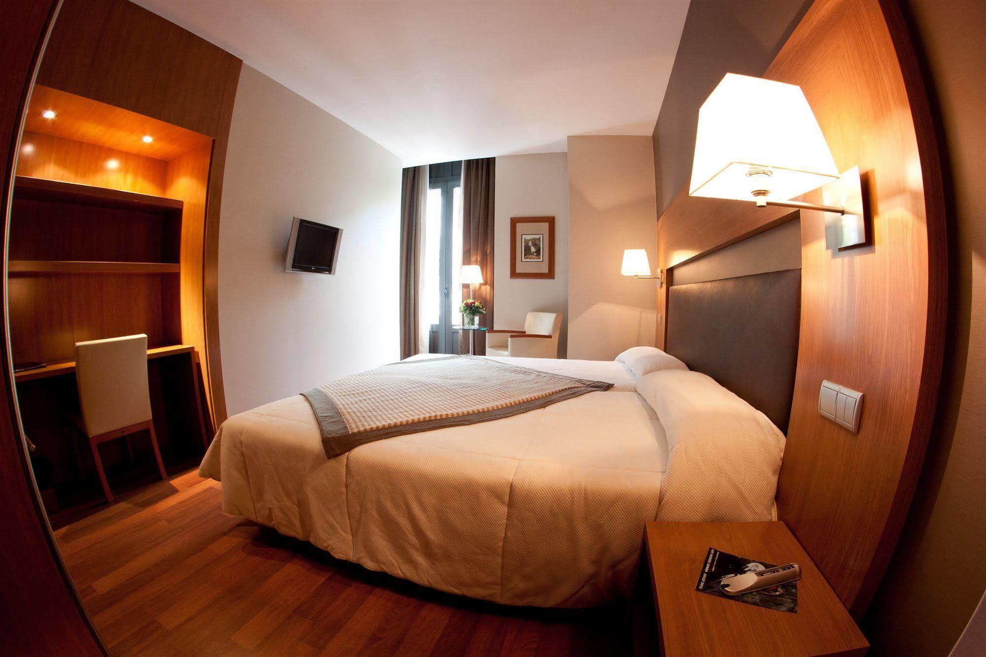 Alti Hôtel Bagneres-de-Luchon Ngoại thất bức ảnh