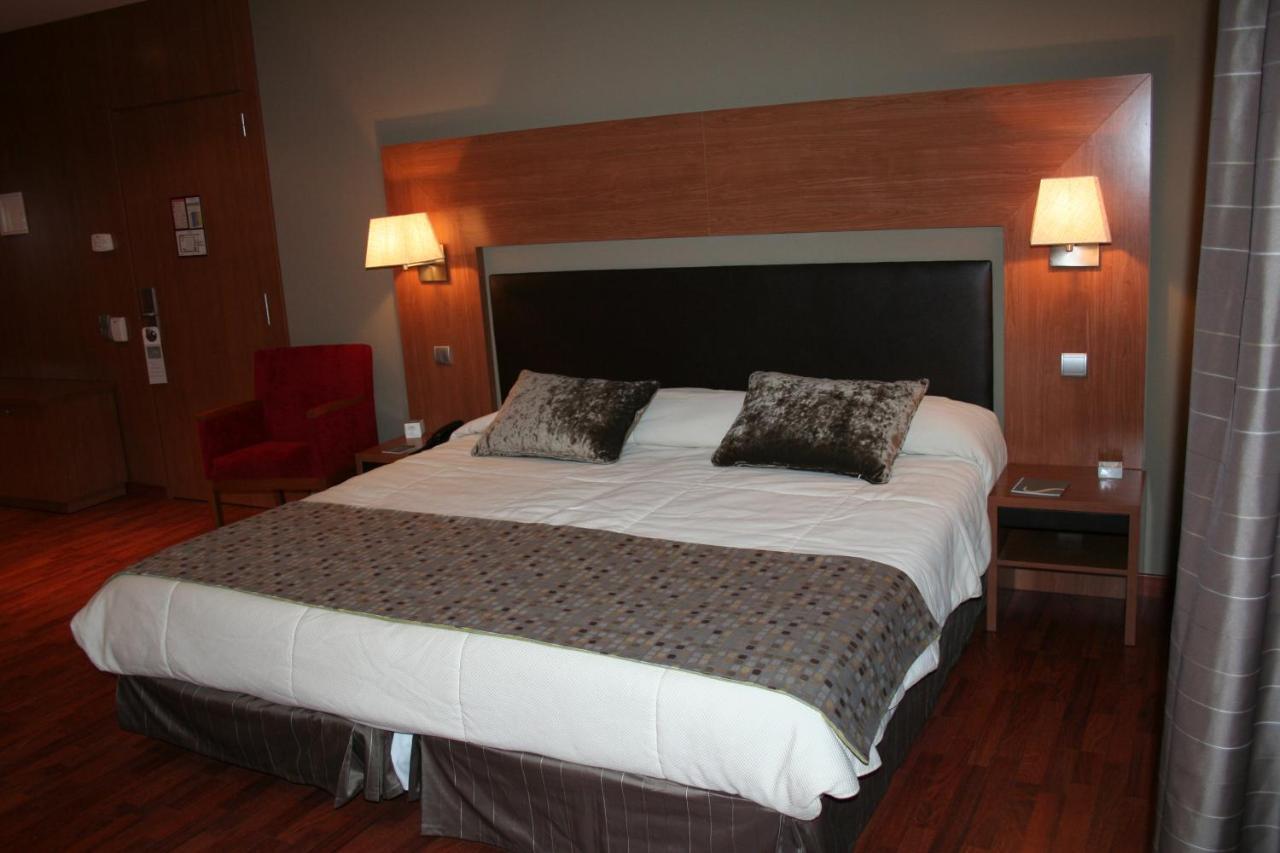 Alti Hôtel Bagneres-de-Luchon Ngoại thất bức ảnh